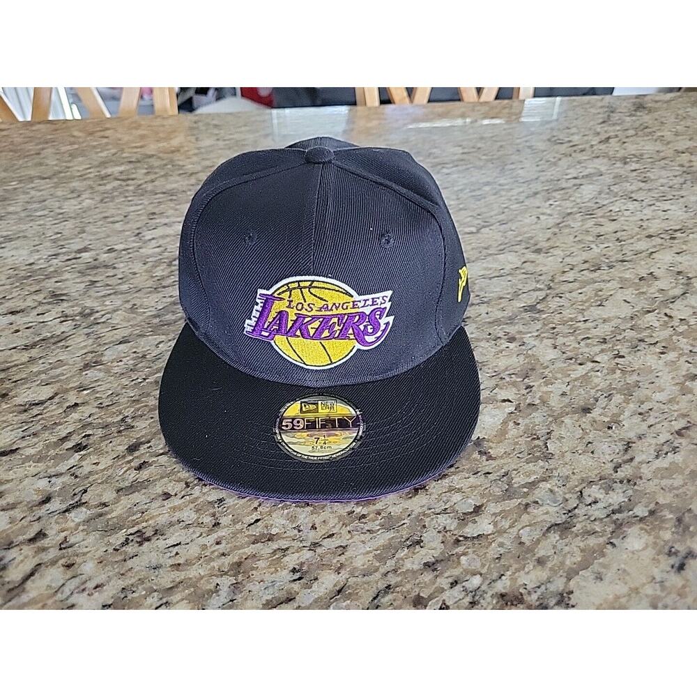 NEW ERA 59Fifty Hat Los Angeles Lakers Size 7 1/4 Fitted NBA Basketball Cap